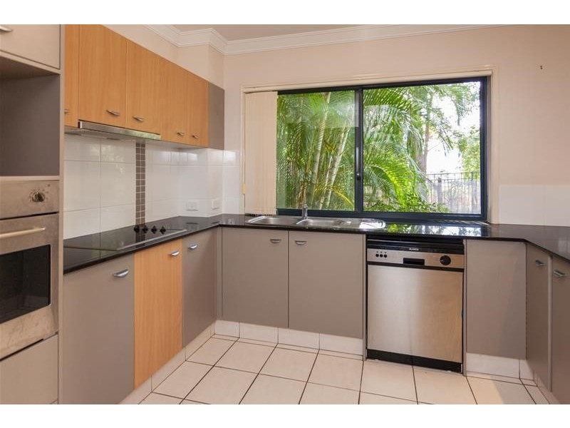 21B Geraldton Drive, Robina QLD 4226