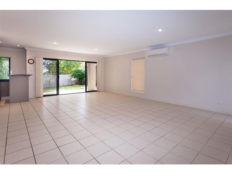 21B Geraldton Drive, Robina QLD 4226