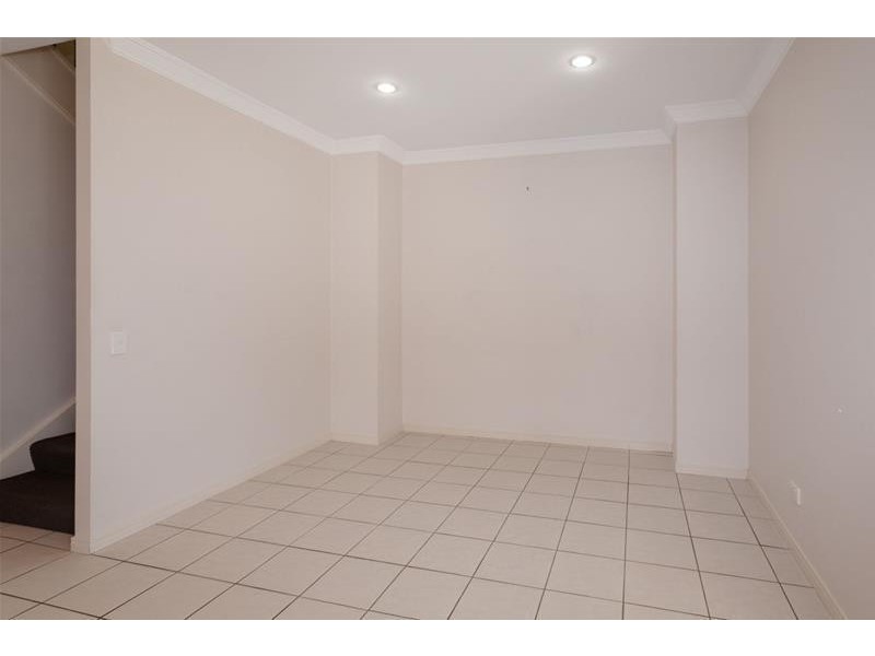 21B Geraldton Drive, Robina QLD 4226