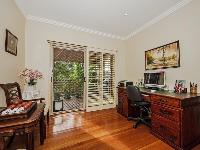 4/11 Winton Terrace, Varsity Lakes QLD 4227