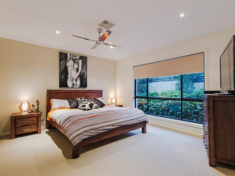 4 Corvus Way, Robina QLD 4226