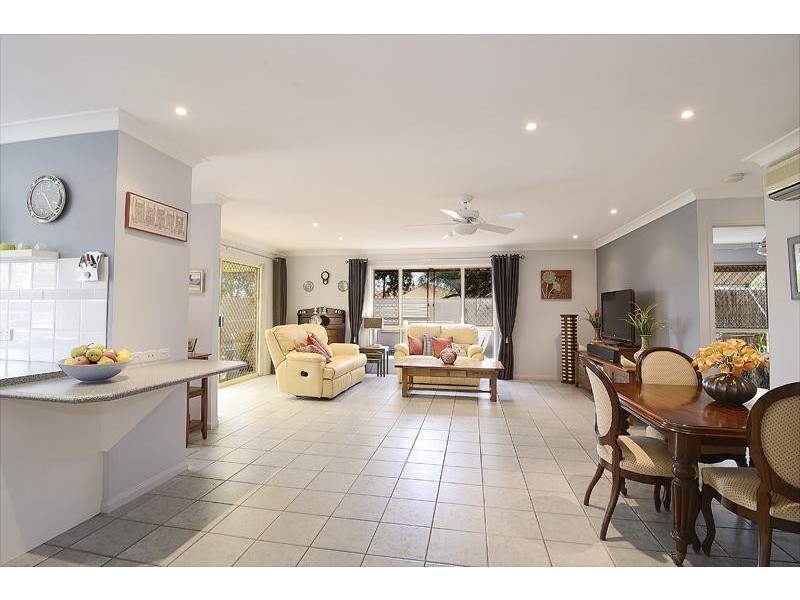 1/2 Cornell Court, Varsity Lakes QLD 4227