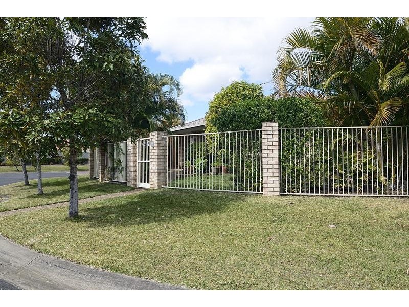 1/2 Cornell Court, Varsity Lakes QLD 4227