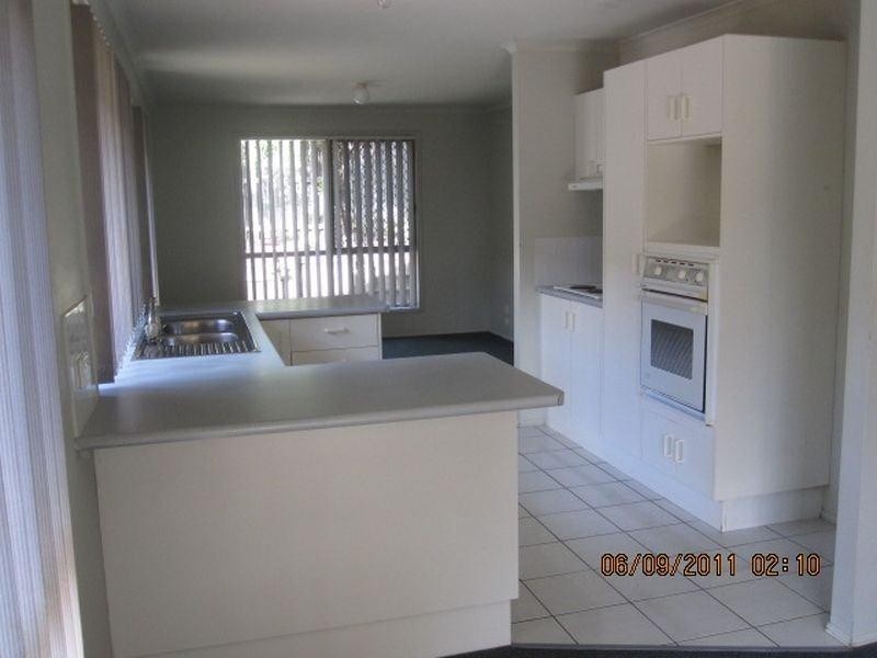 35 Glenside Drive, Robina QLD 4226