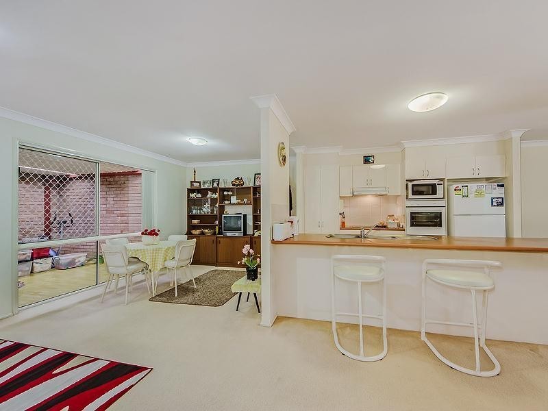 2/27 Mountain Ash Circuit, Robina QLD 4226