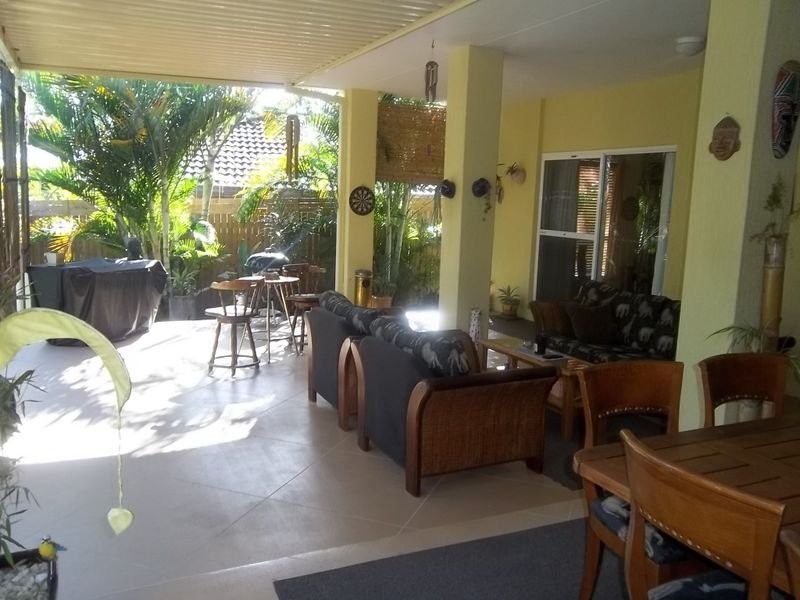 6 Laggan Court, Merrimac QLD 4226