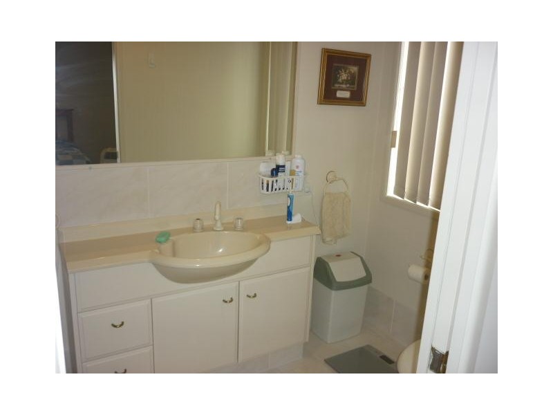 1 Greendale Place, Burleigh Waters QLD 4220