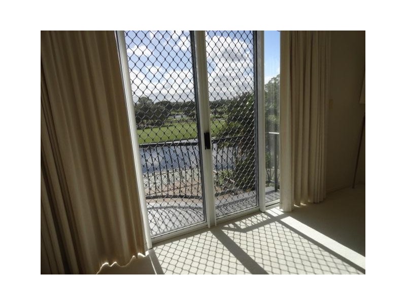 50 Concord Circuit, Robina QLD 4226