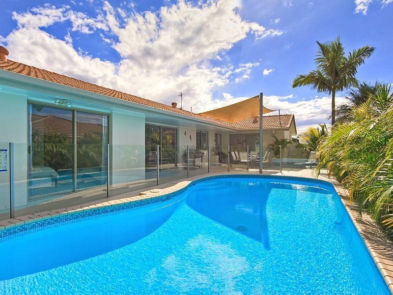 17 Hindmarsh Court, Robina QLD 4226