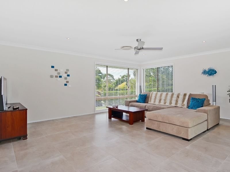 17 Hindmarsh Court, Robina QLD 4226