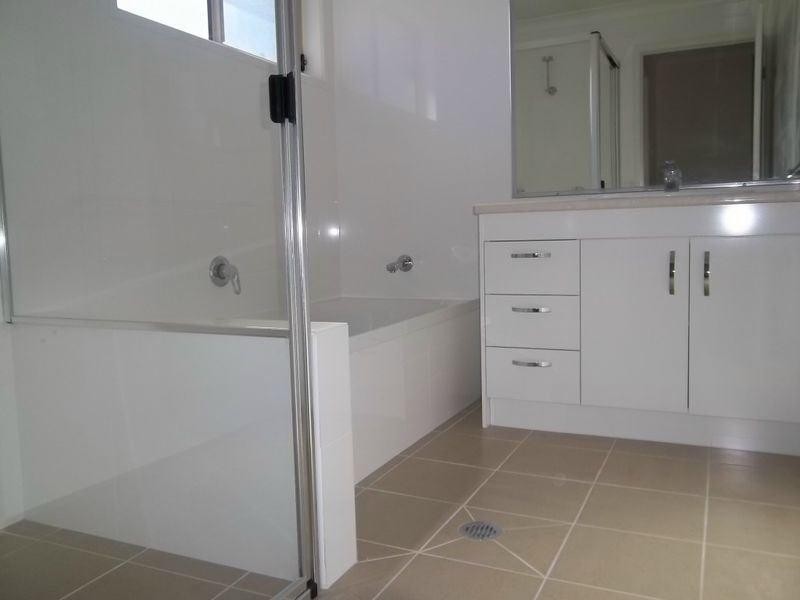 23 Angelia Lane, Merrimac QLD 4226