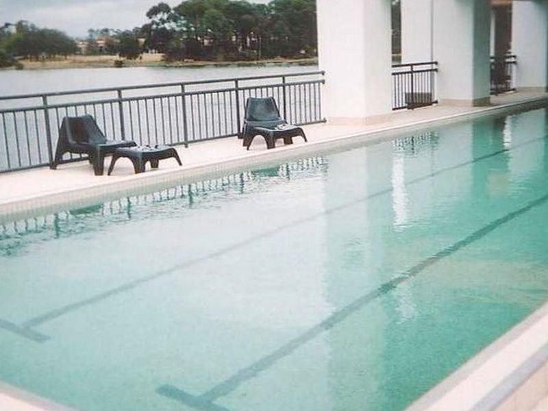 701/25 Lake Orr Drive, Robina QLD 4226