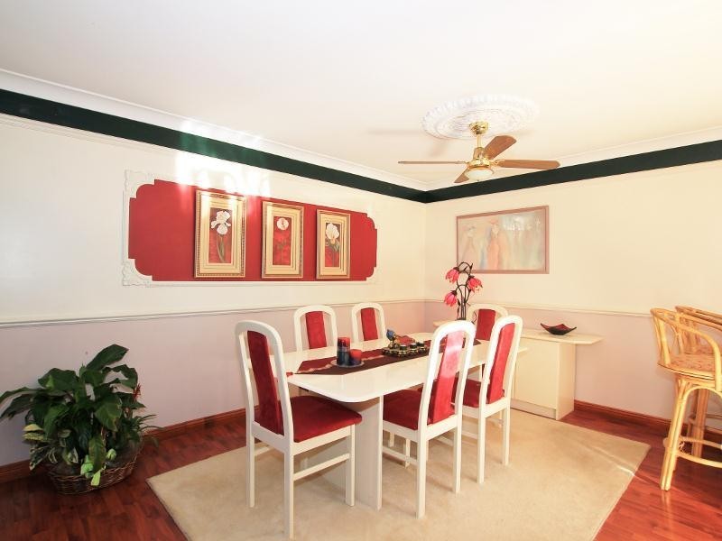 2/44 Cheltenham Drive, Robina QLD 4226