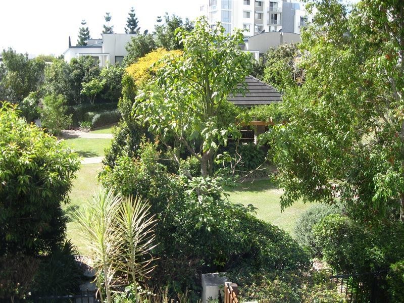 75 Riverwalk Avenue, Robina QLD 4226