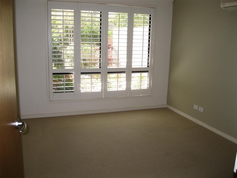 75 Riverwalk Avenue, Robina QLD 4226