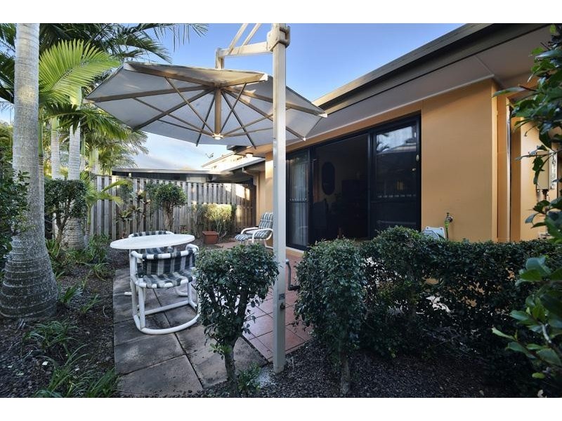 111/136 Palm Meadows Drive, Carrara QLD 4211
