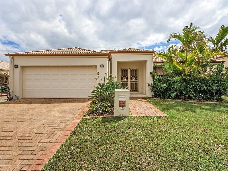 14 Corina Close, Robina QLD 4226