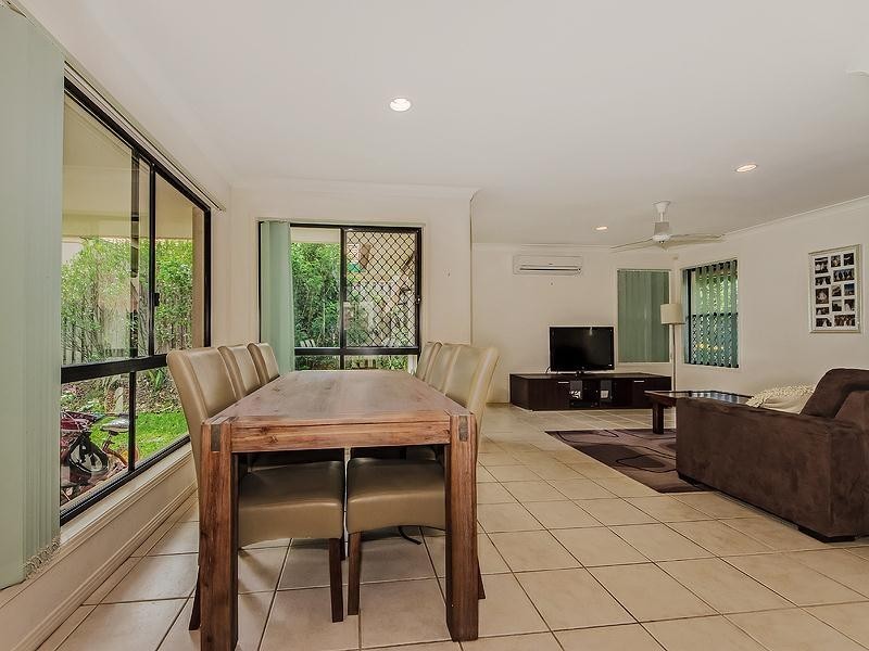 14 Corina Close, Robina QLD 4226