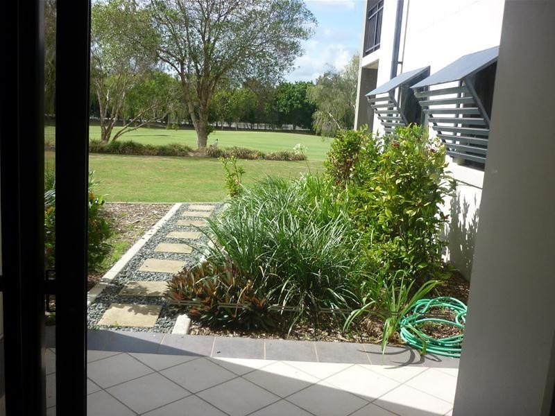 6/501 North Hill Drive, Robina QLD 4226