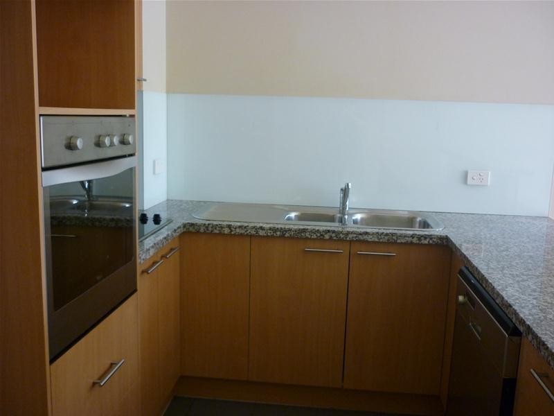 6/501 North Hill Drive, Robina QLD 4226