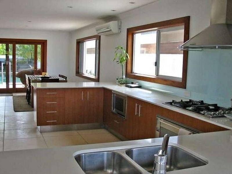 165 Campbell Street, Bundall QLD 4217