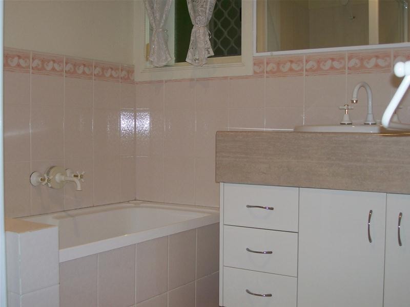 30 Cedarwood Crescent, Robina QLD 4226