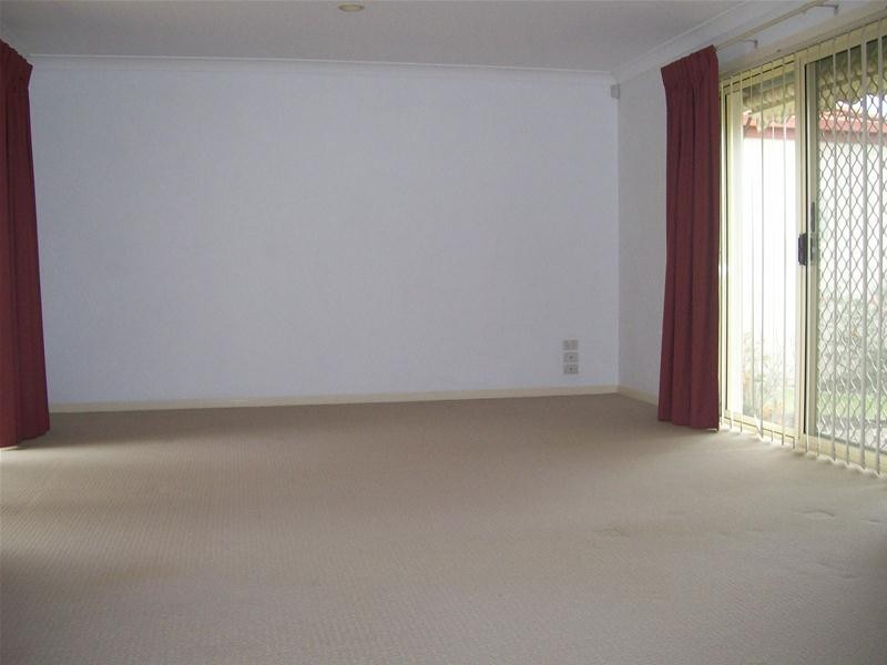 30 Cedarwood Crescent, Robina QLD 4226