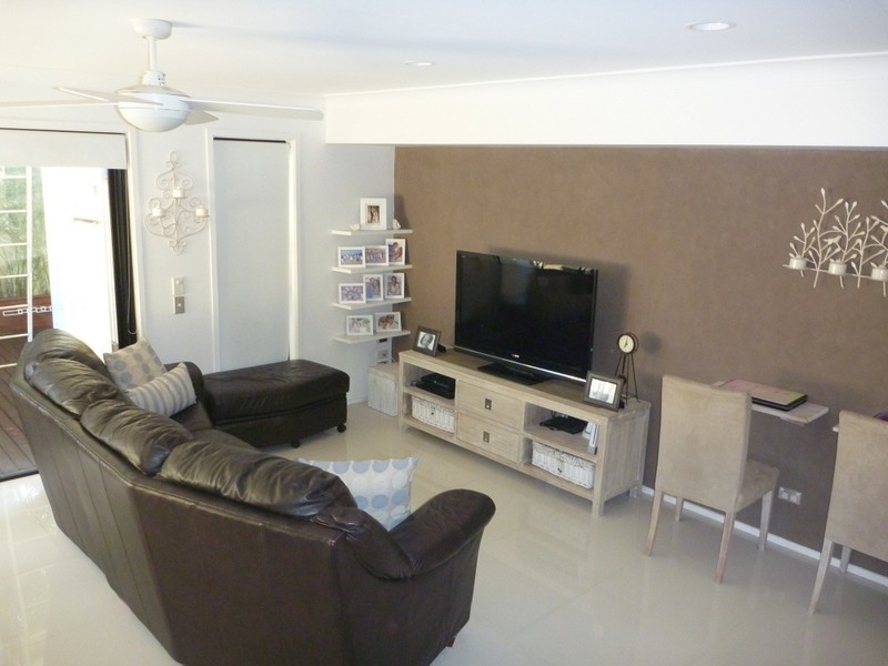 11/323 Christine Avenue, Varsity Lakes QLD 4227