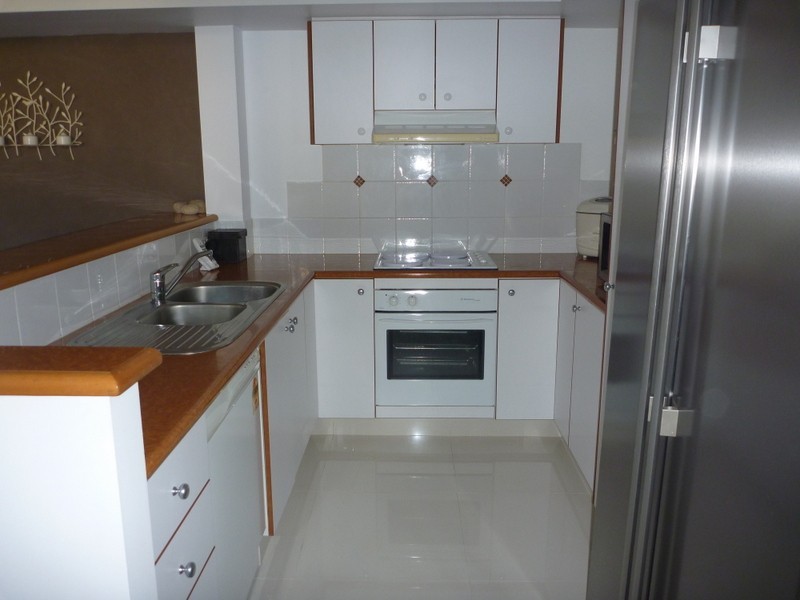 11/323 Christine Avenue, Varsity Lakes QLD 4227