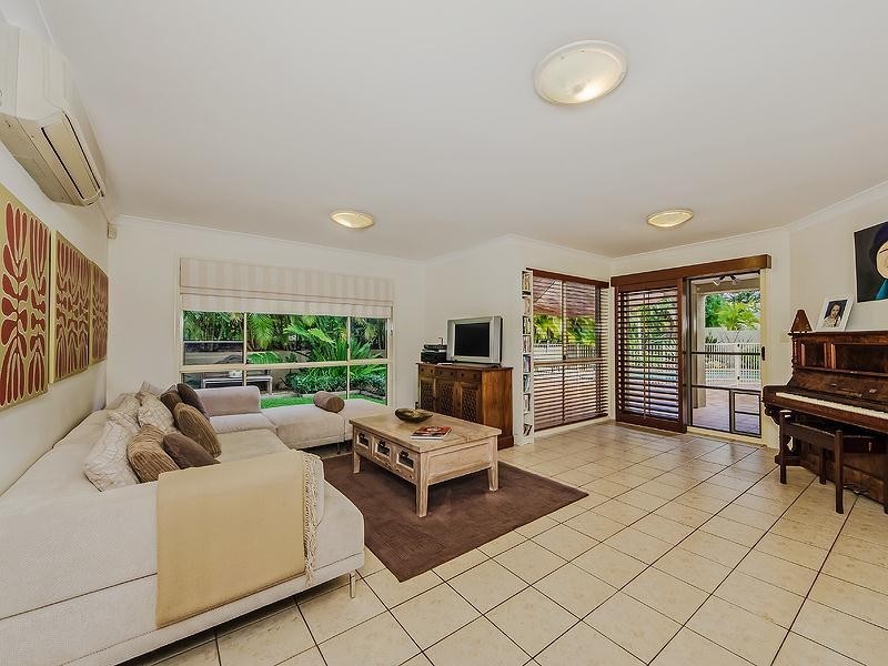 24/178 Palm Meadows Drive, Carrara QLD 4211