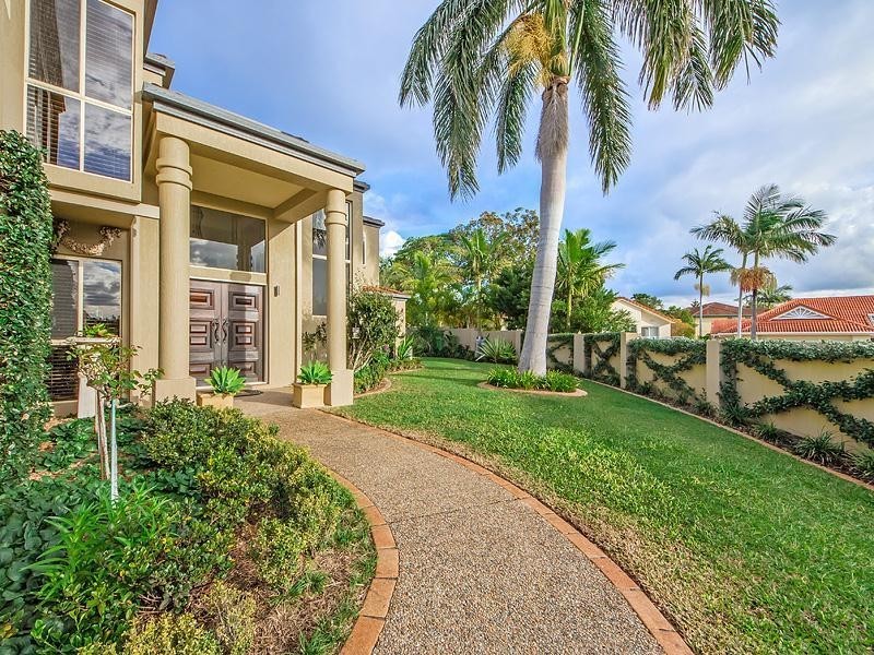 24/178 Palm Meadows Drive, Carrara QLD 4211