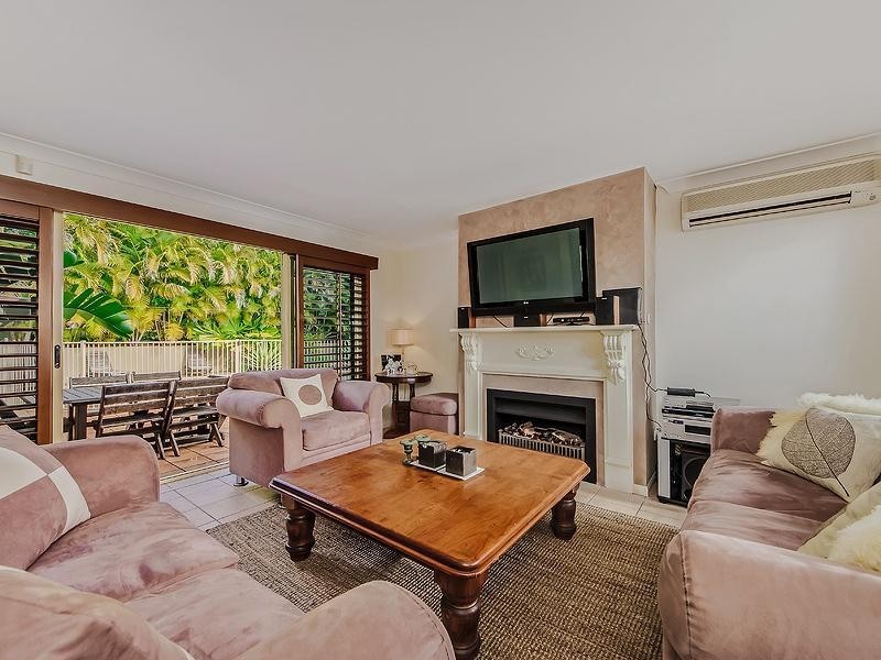 24/178 Palm Meadows Drive, Carrara QLD 4211