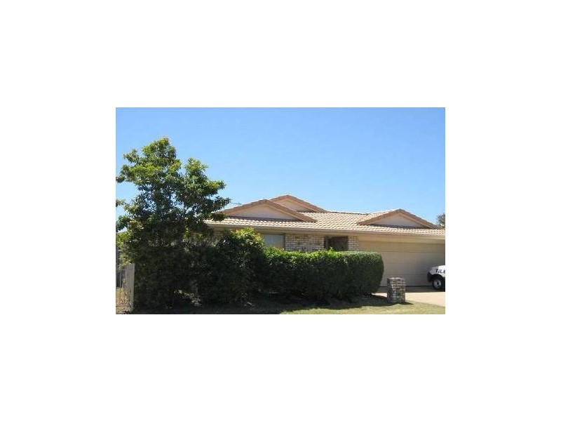 4 Baruch Street, Varsity Lakes QLD 4227