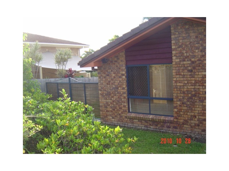 106 Cottesloe Drive, Robina QLD 4226