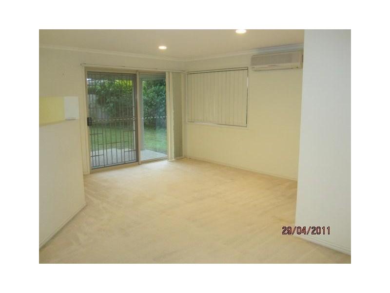 10 Coral Tree Court, Robina QLD 4226