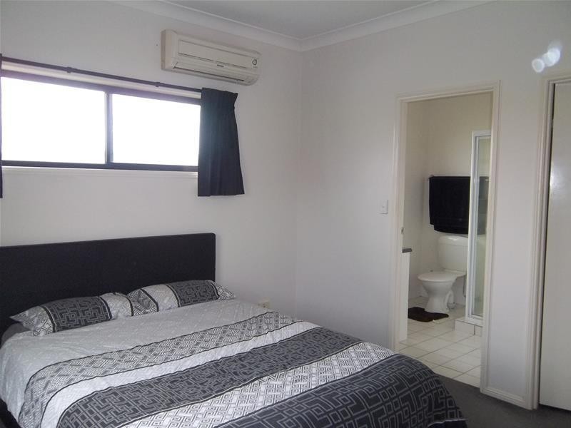 47 Palma Crescent, Varsity Lakes QLD 4227