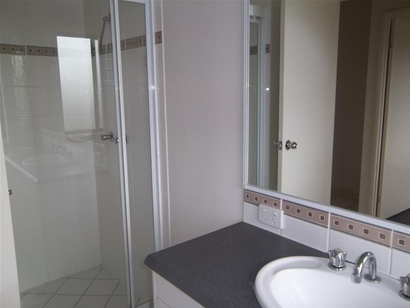 47 Palma Crescent, Varsity Lakes QLD 4227