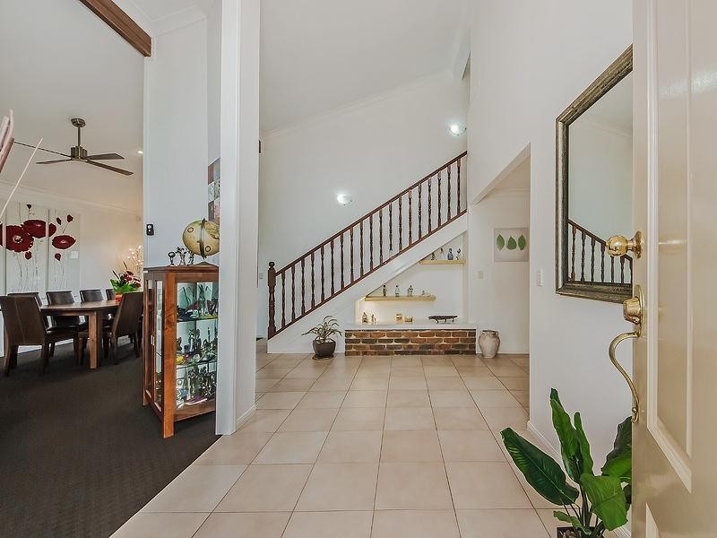 39 Tullamarine Drive, Robina QLD 4226