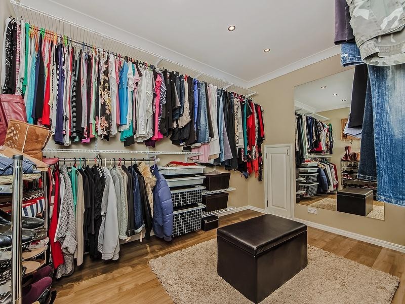 39 Tullamarine Drive, Robina QLD 4226