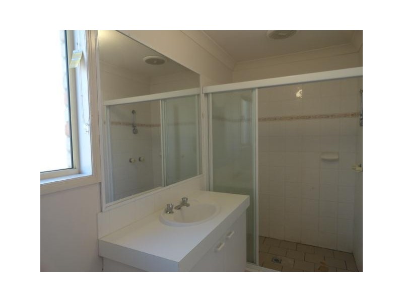 2/20 St Lucia Court, Varsity Lakes QLD 4227