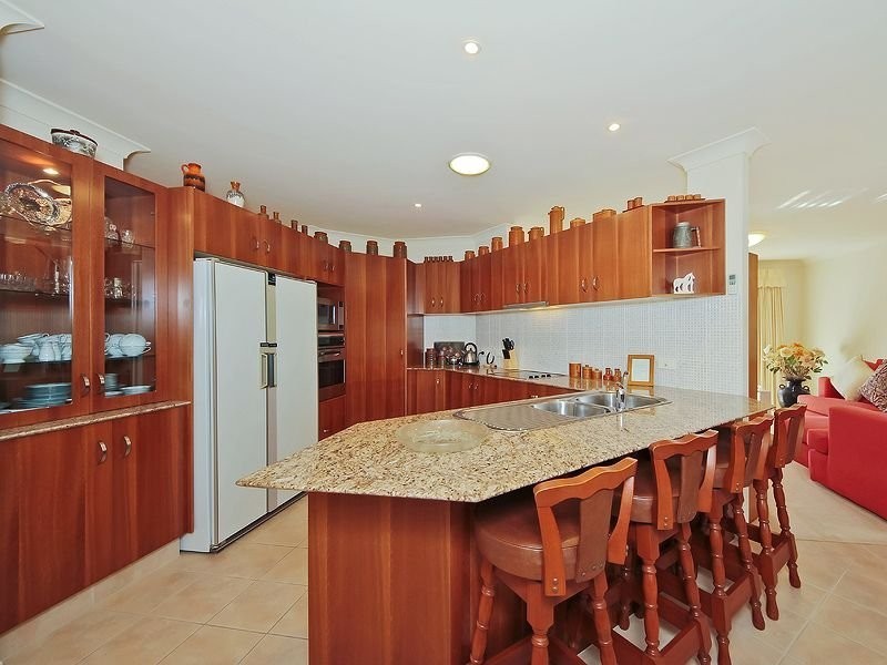 10 Ellis Drive, Mudgeeraba QLD 4213