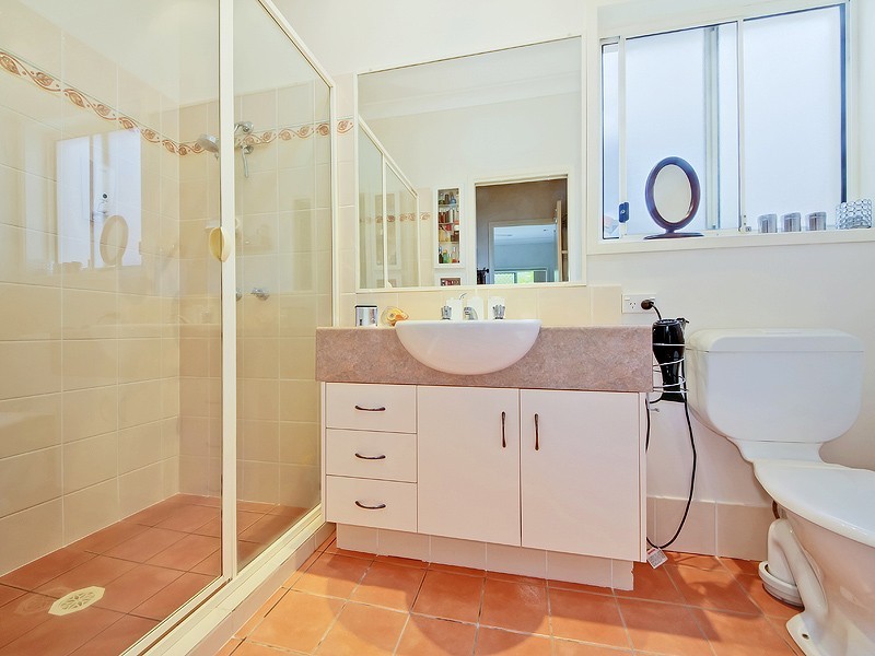 15 Mulgrave Crescent, Varsity Lakes QLD 4227