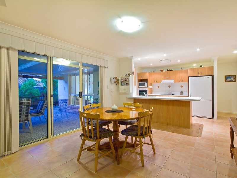 43 Ellis Drive, Mudgeeraba QLD 4213