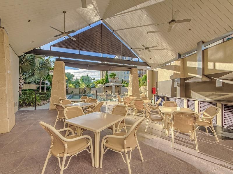 3309 Central Place, Carrara QLD 4211