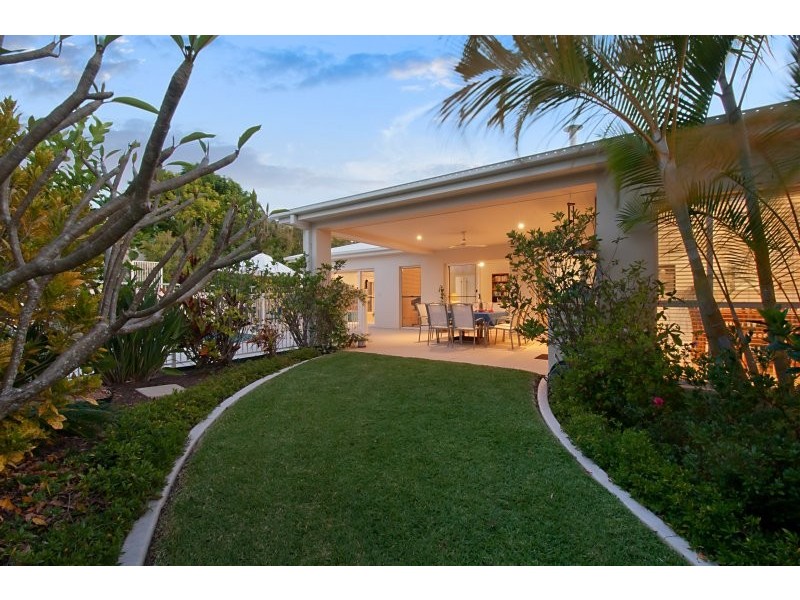 36 Great Southern Drive, Robina QLD 4226