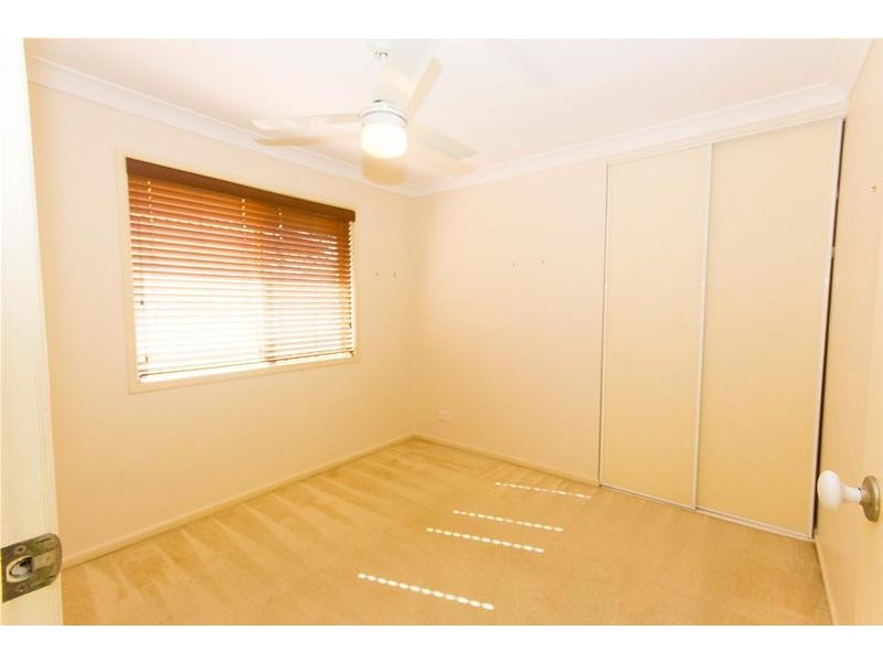 8 Glengarry Close, Highland Park QLD 4211