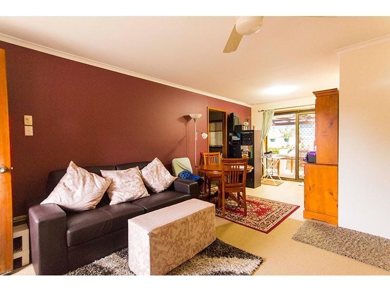 3/5 Parkridge Drive, Molendinar QLD 4214