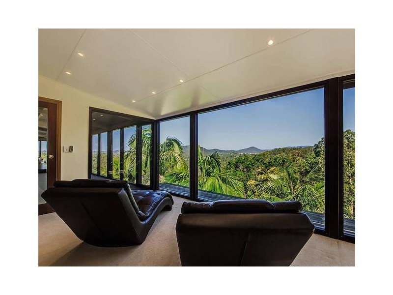 Advancetown QLD 4211