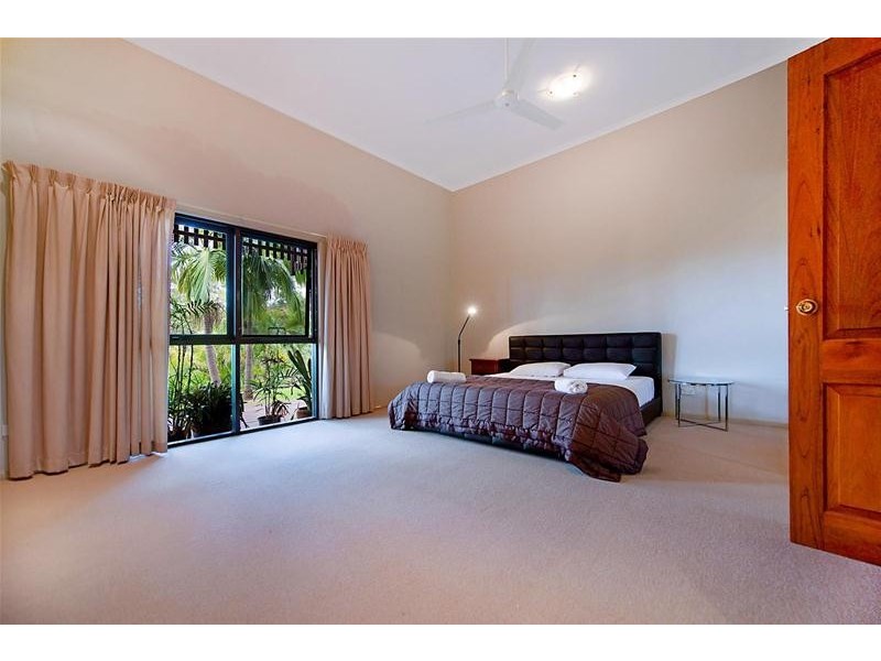 Advancetown QLD 4211