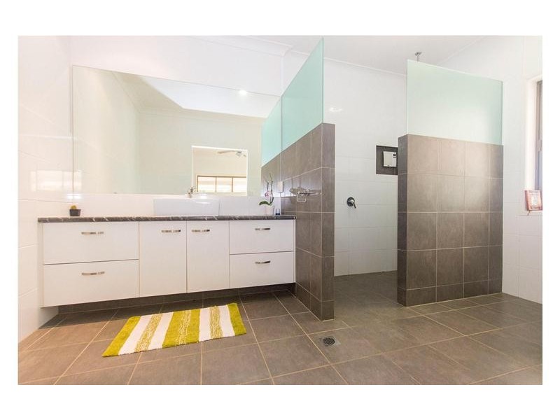 41 Witheren Road, Clagiraba QLD 4211